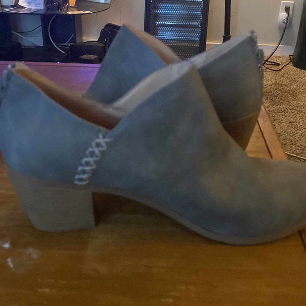 Ankle Boots by JG